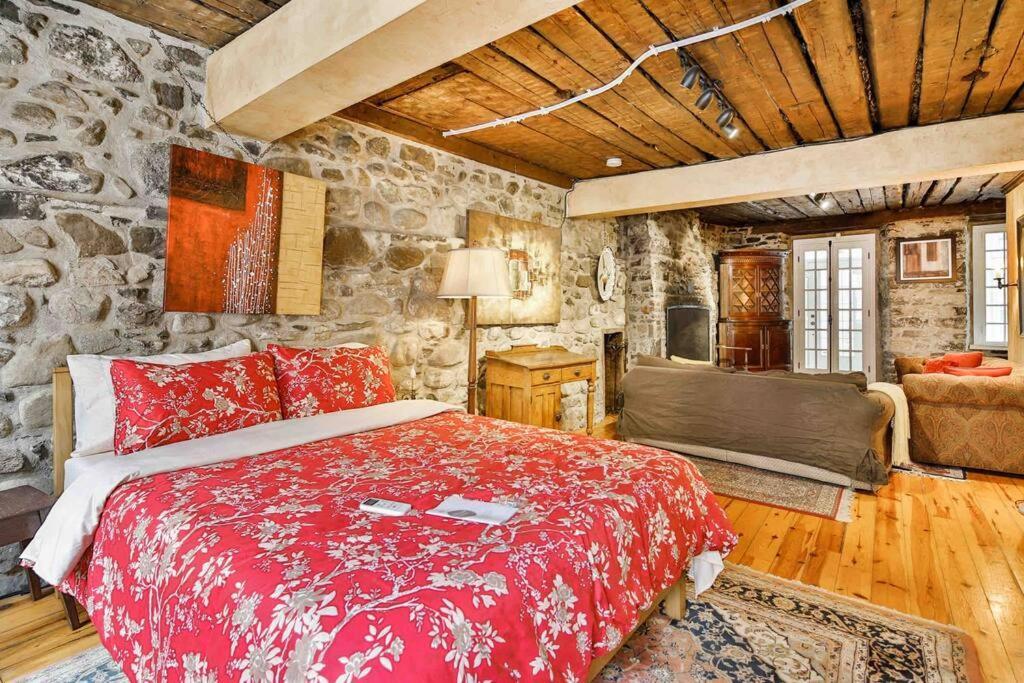 La Maison Dumas - Old Port Gem - Free Parking Монреаль Экстерьер фото